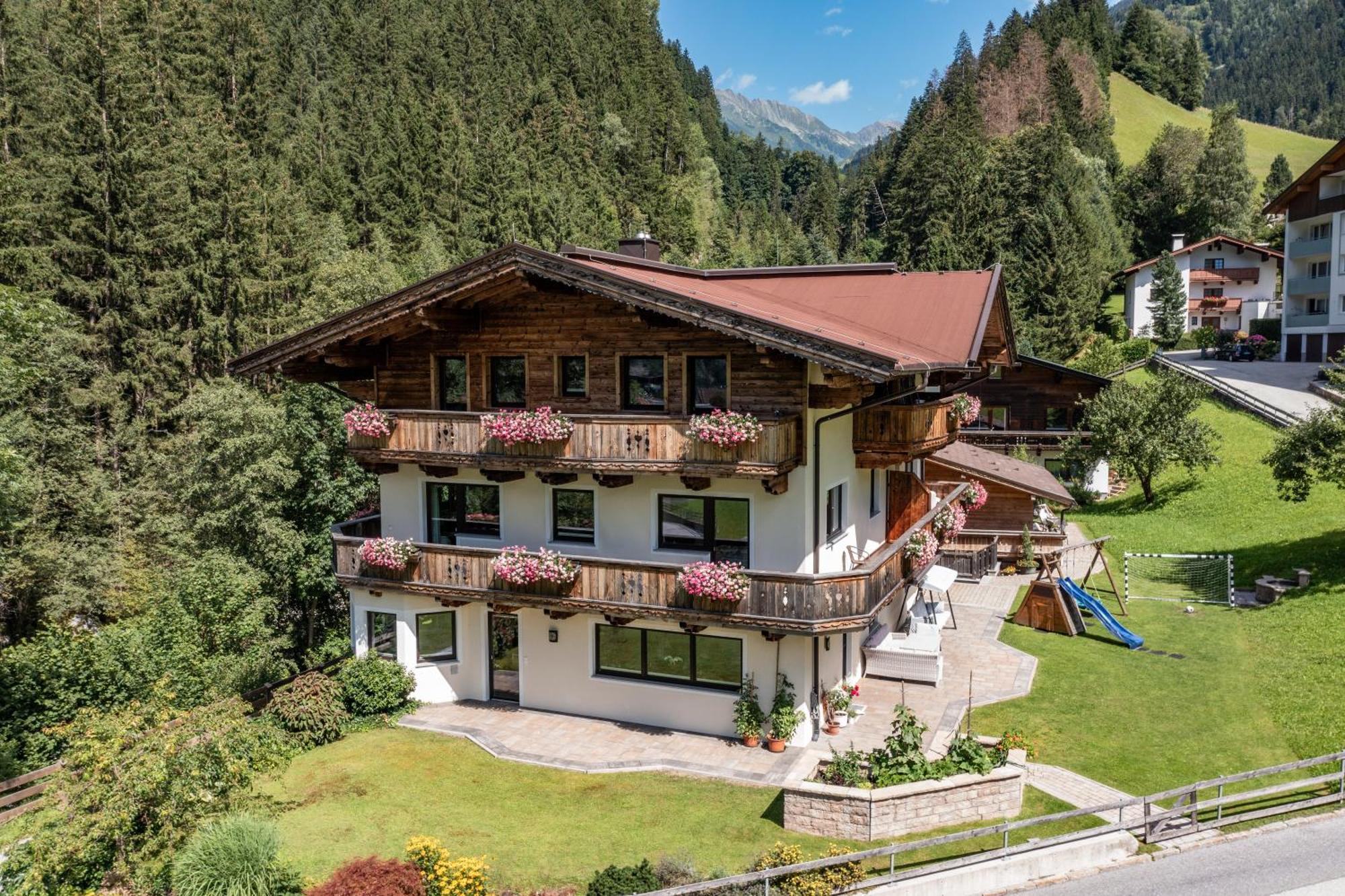 Landhaus Ifangl Майерхофен Екстериор снимка