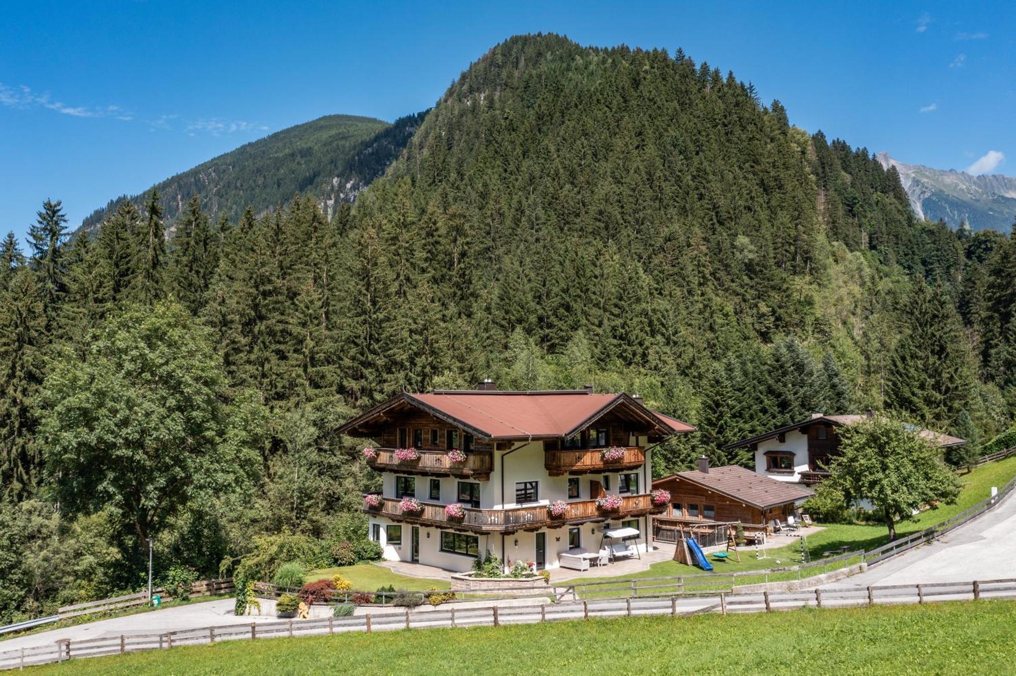 Landhaus Ifangl Майерхофен Екстериор снимка